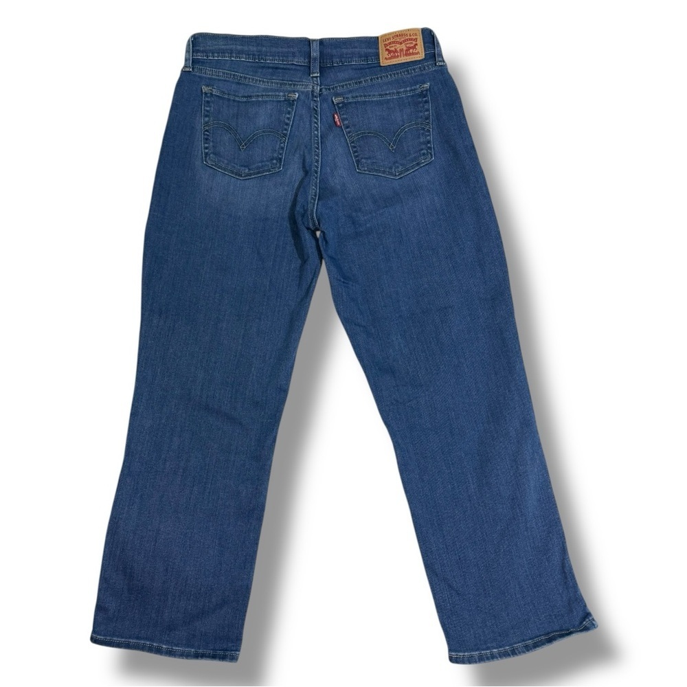 Levi’s Women’s Cropped Jeans Medium Wash Size 28 - Picture 5 of 5